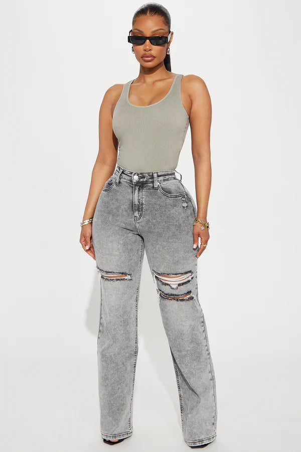 Graue Jeans mit geradem Bein